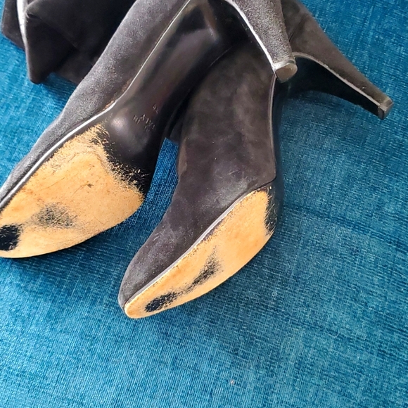 Black suede boots - Picture 6 of 8